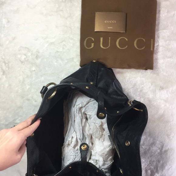 Gucci Black Leather Tote Handbag - Picture 4 of 7